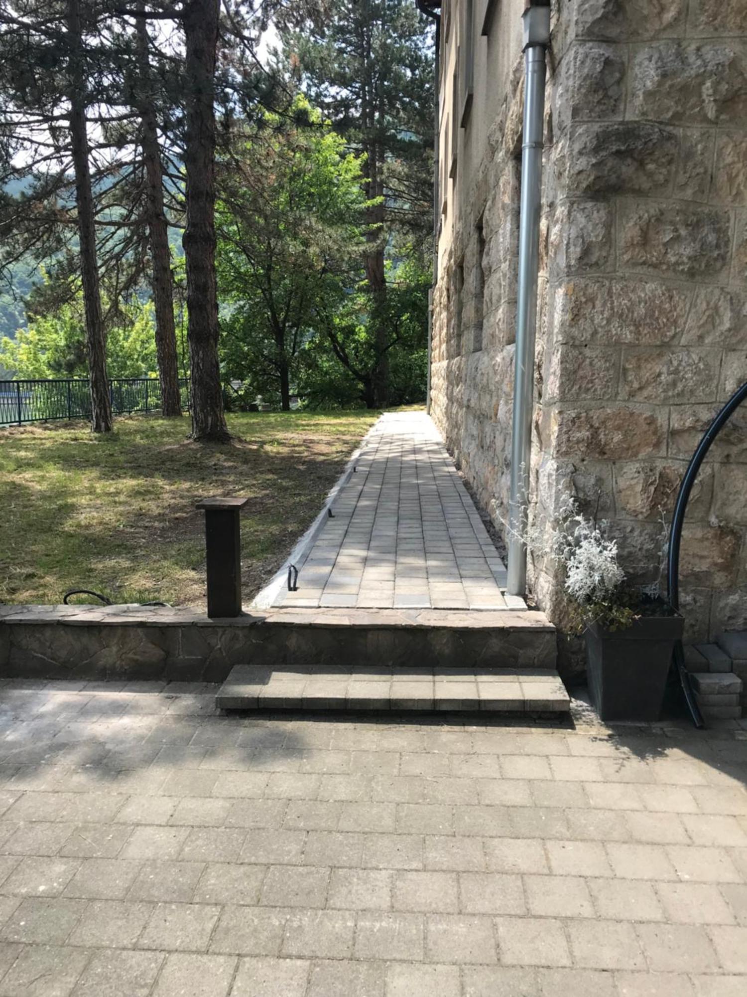 Apartament Čačak Buitenkant foto