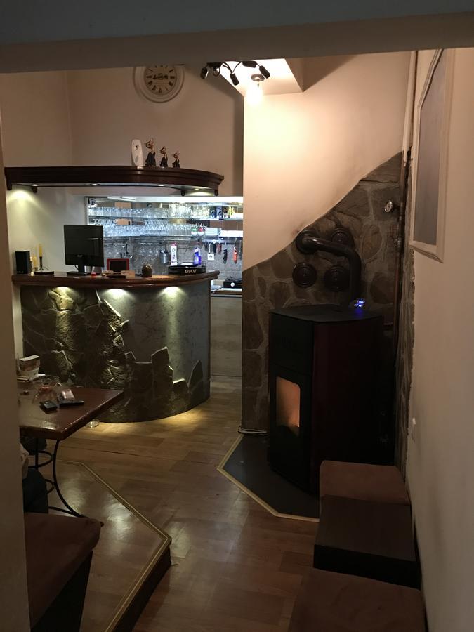 Apartament Čačak Buitenkant foto